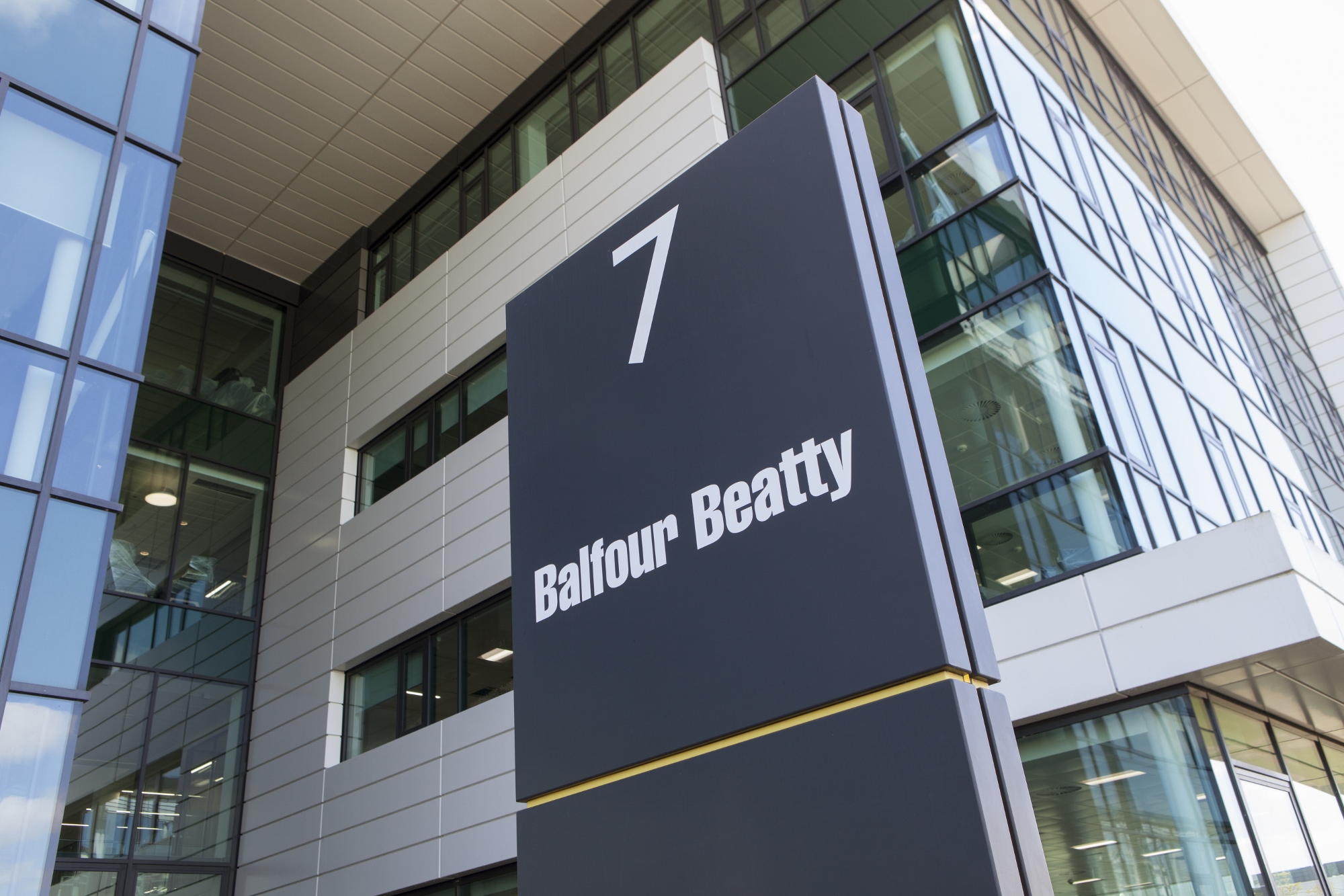 Trading returns to pre-pandemic levels at Balfour Beatty
