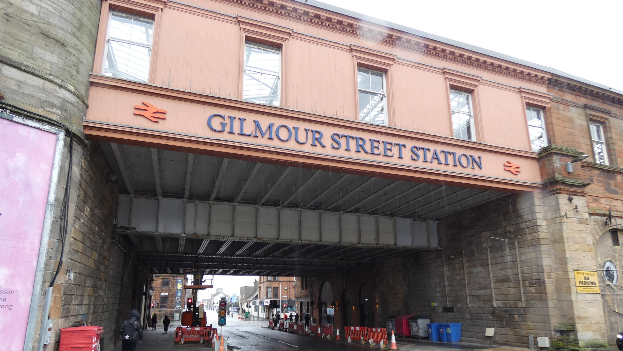 Historic Paisley railway bridge receives £500k makeover