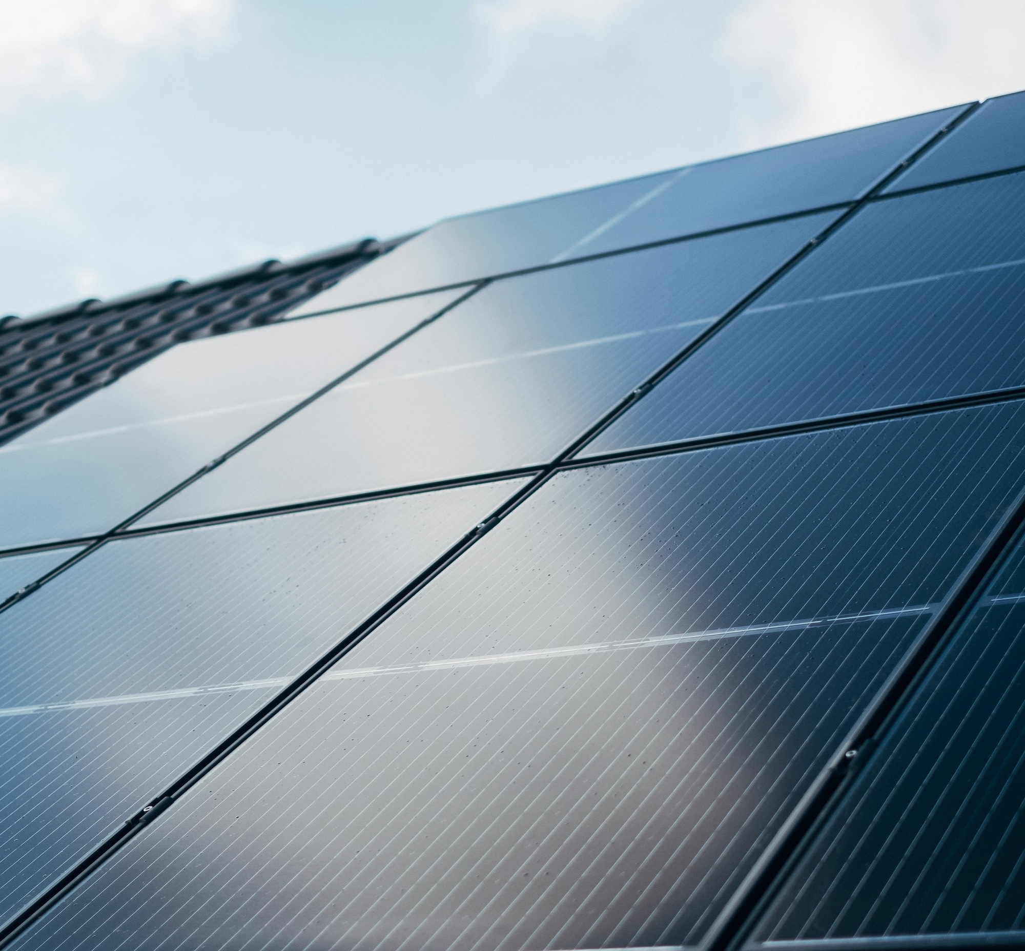 Scottish Water reaches installation of 100 solar power projects